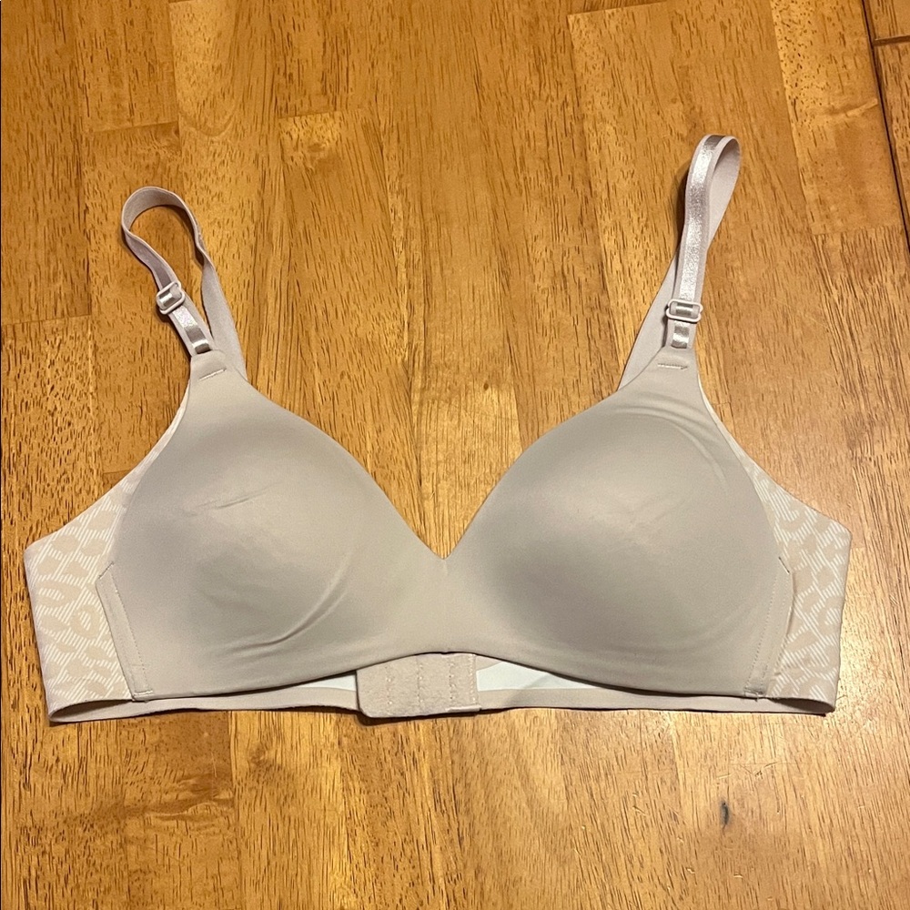 Warner's Light Cream Bra